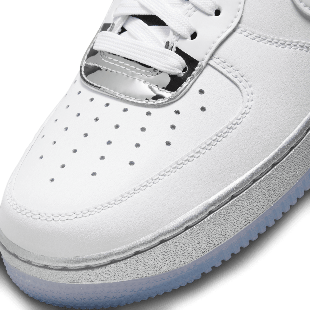 Women's Nike Air Force 1 '07 SE "White Chrome"