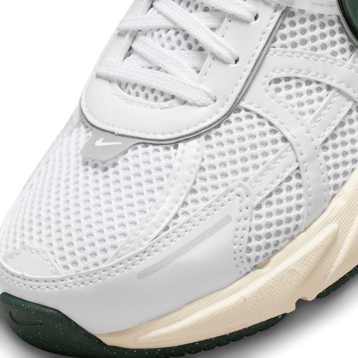 Women's Nike V2K Run "Runtekk White Green"