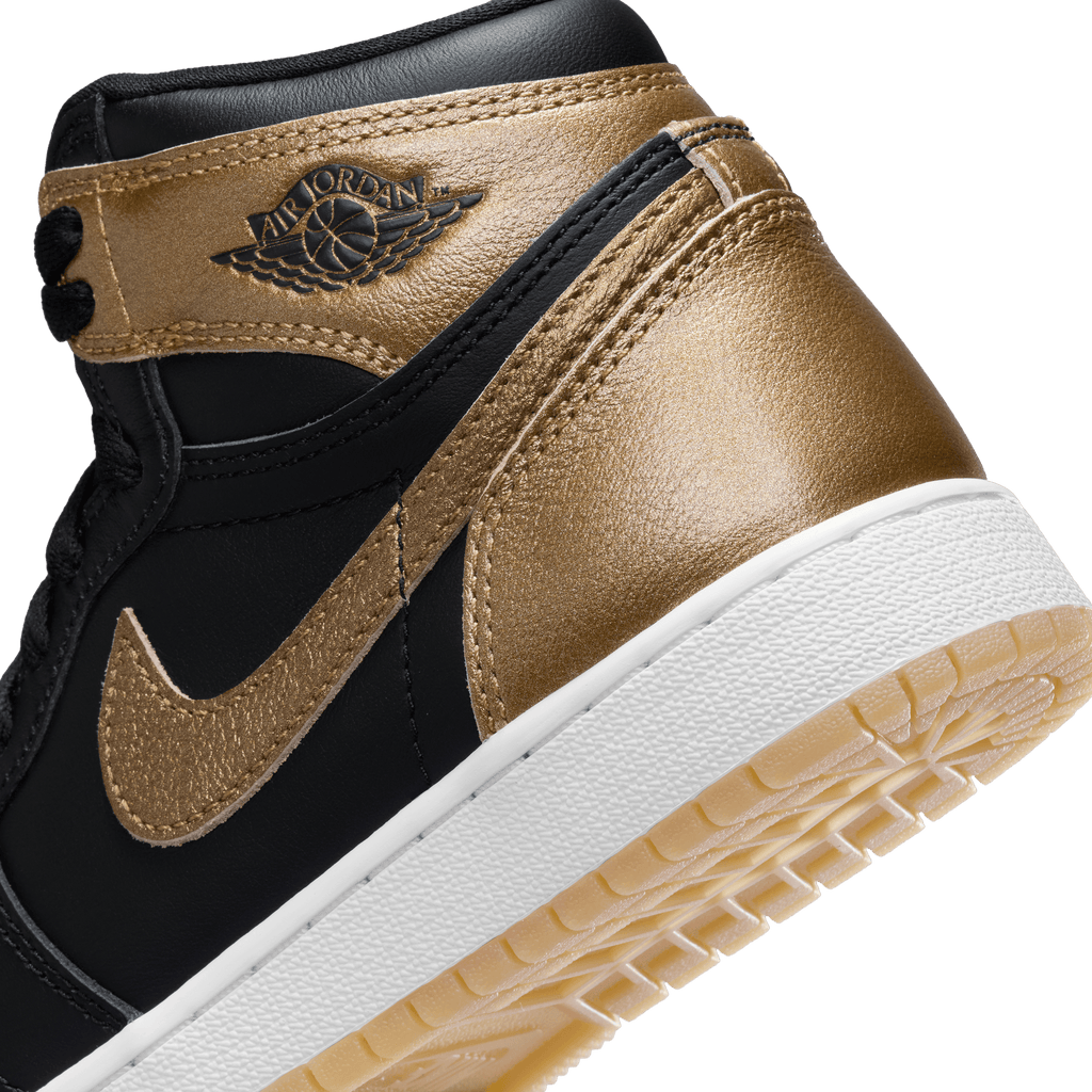 Big Kids' Air Jordan 1 High OG "Black Metallic Gold"