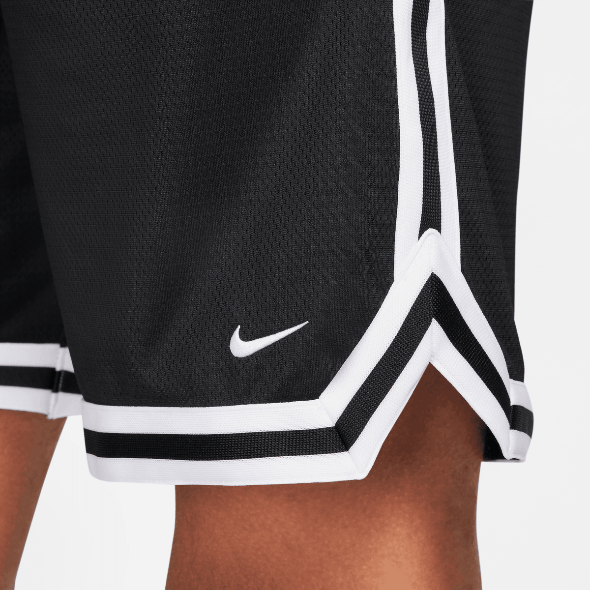 Men's Nike DNA Dri-FIT 8" Basketball Shorts