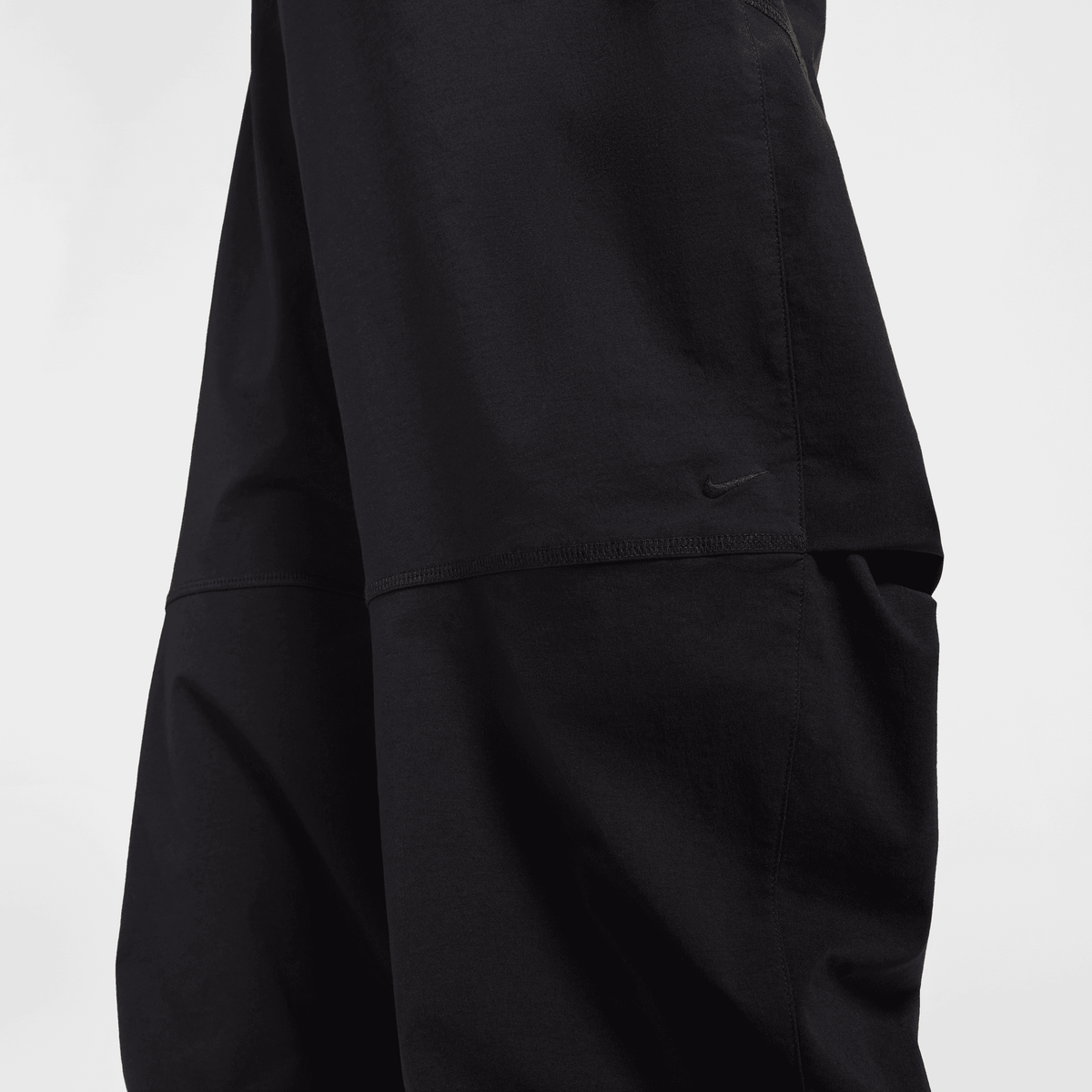 Men's Nike Tech Woven Oversized Pants