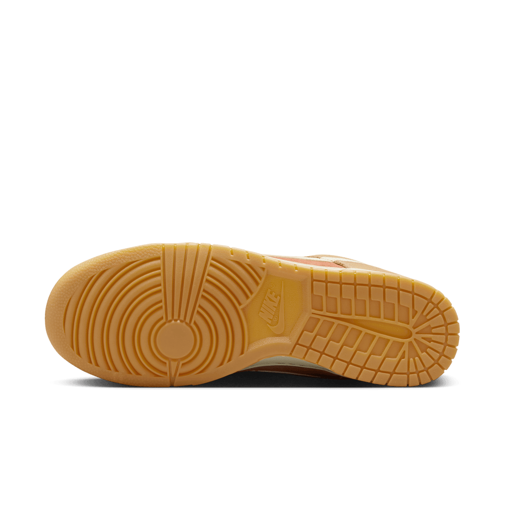 Men's Nike Dunk Low Retro SE