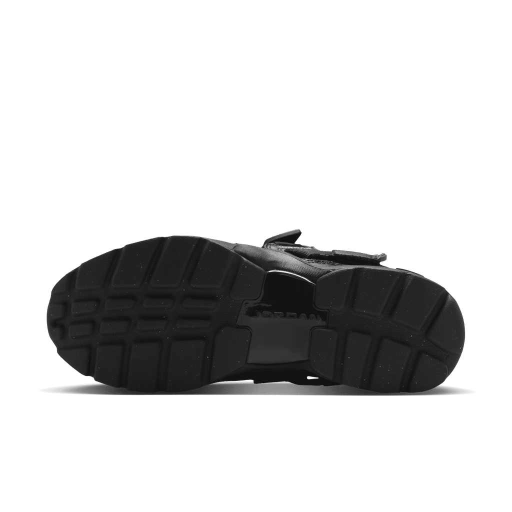 Women's Jordan Trunner LX "Triple Black"