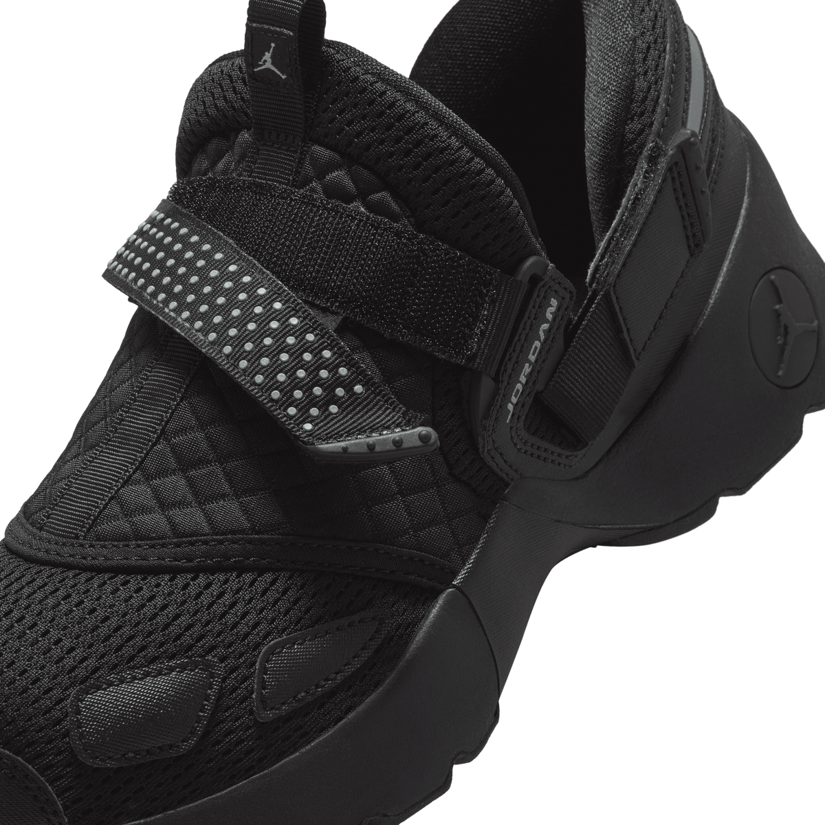 Women's Jordan Trunner LX "Triple Black"