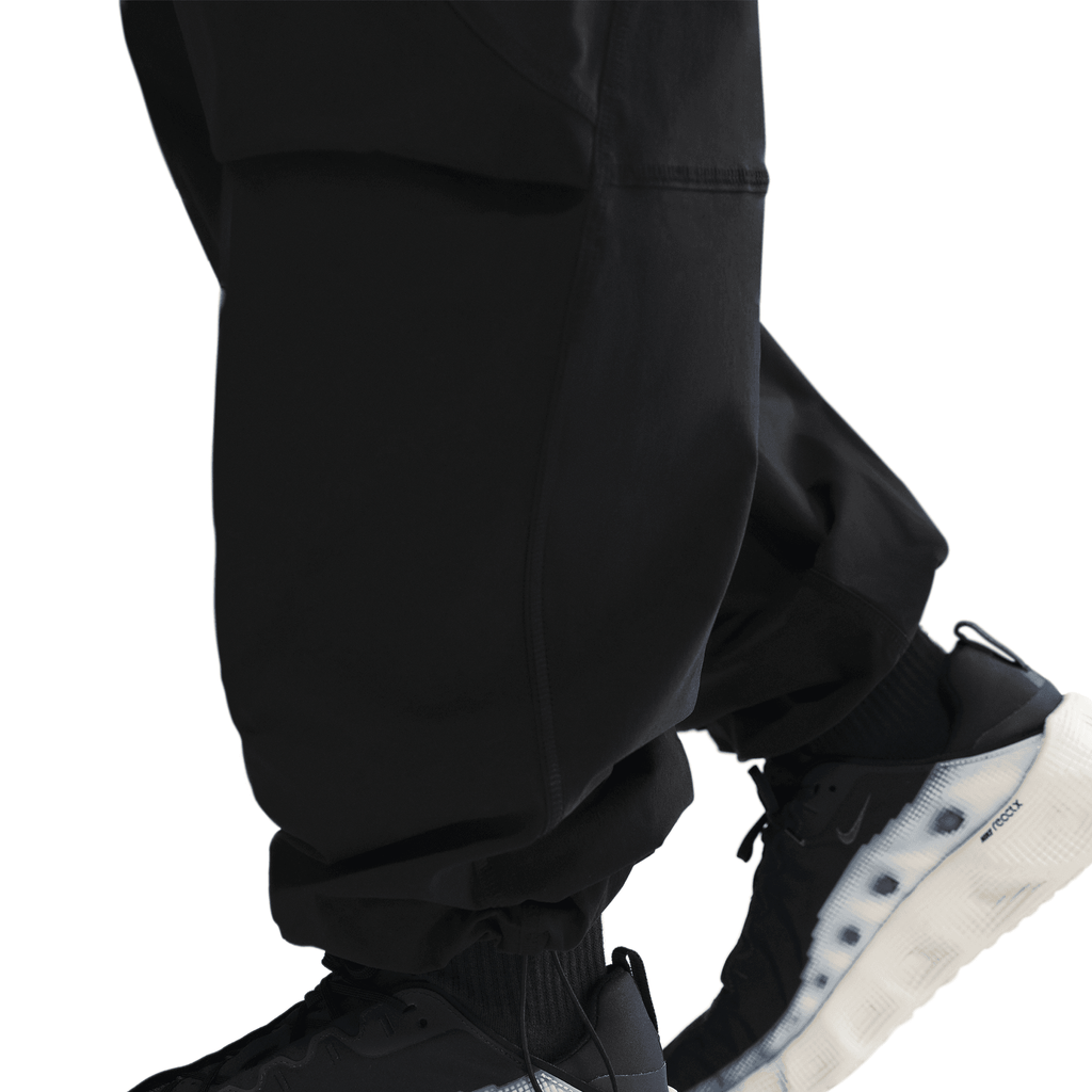 Men's Nike Tech Dri-FIT Woven Color-Block Oversized Pants