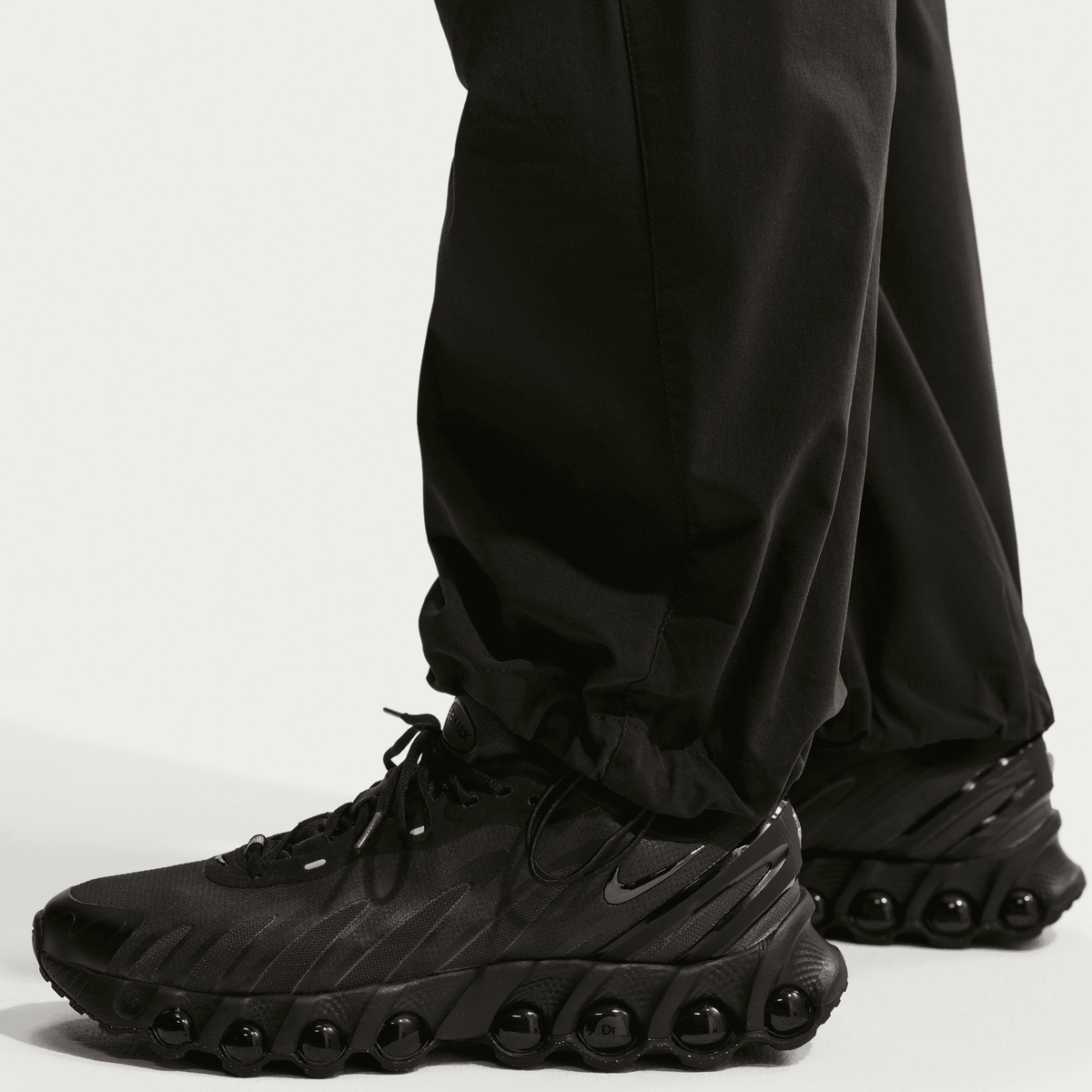 Men's Nike Tech Dri-FIT Woven Pants