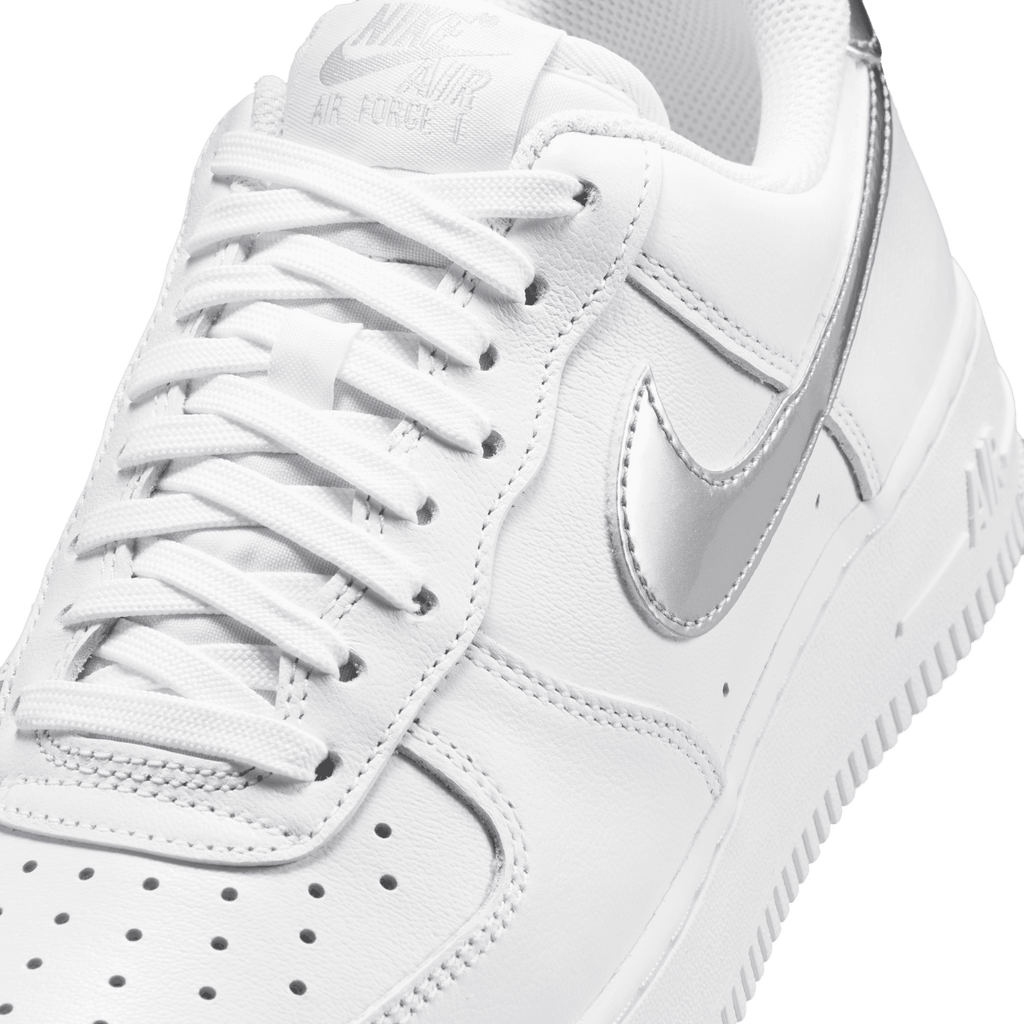 Women's Nike Air Force 1 '07 SE " White Metallic Sliver"