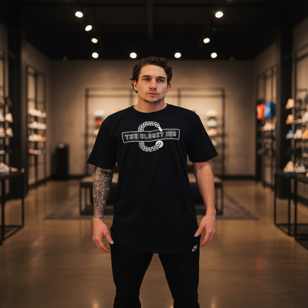 The Closet Inc. Men Curved Hem T-Shirts "Navy"